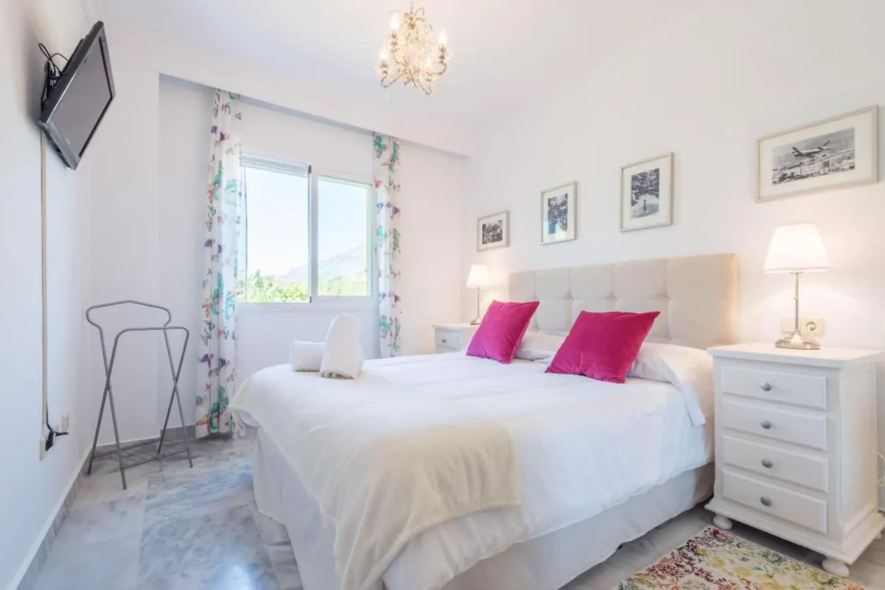 La Dama De Noche Apartment In Puerto Banus Marbella