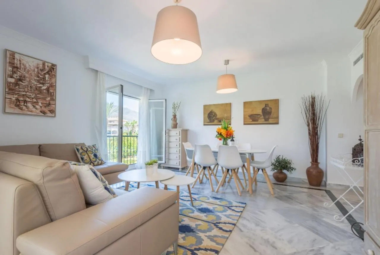 La Dama De Noche Apartment In Puerto Banus Marbella